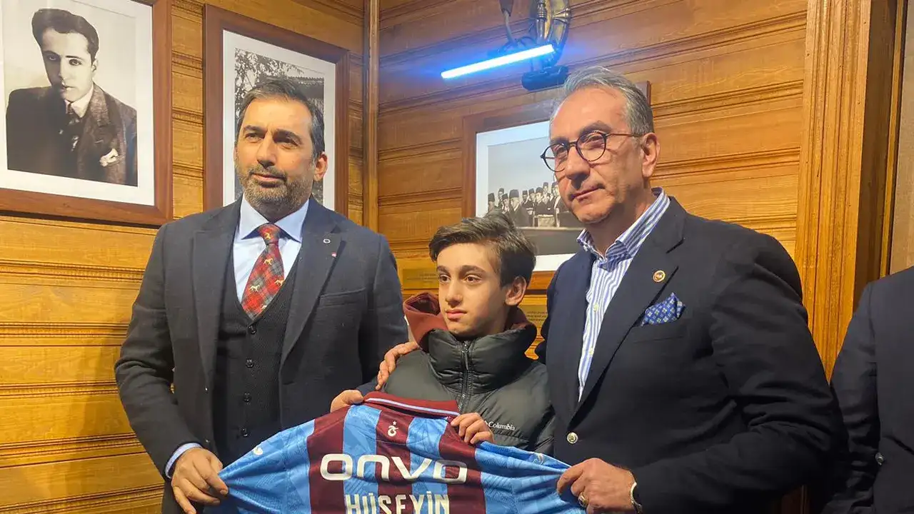 trabzonspordan-bastimar-aile-muzesine-ziyaret