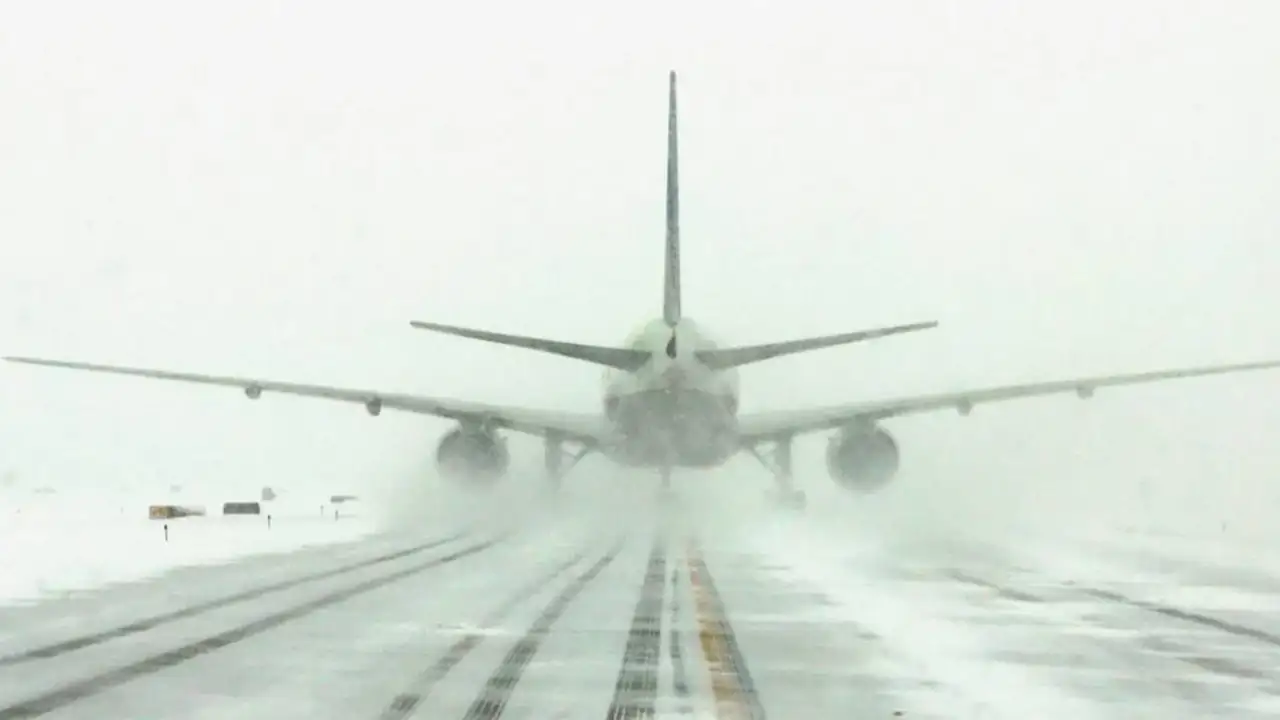 istanbuldaki-hava-muhalefeti-trabzonu-vurdu-o-ucuslar-iptal