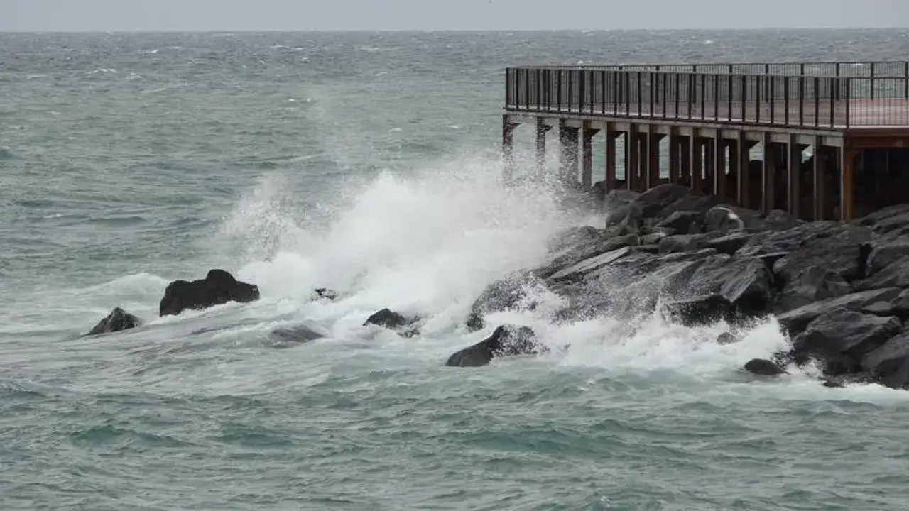karadenizde-firtina-balik-avini-vurdu-iste-guncel-balik-fiyatlari