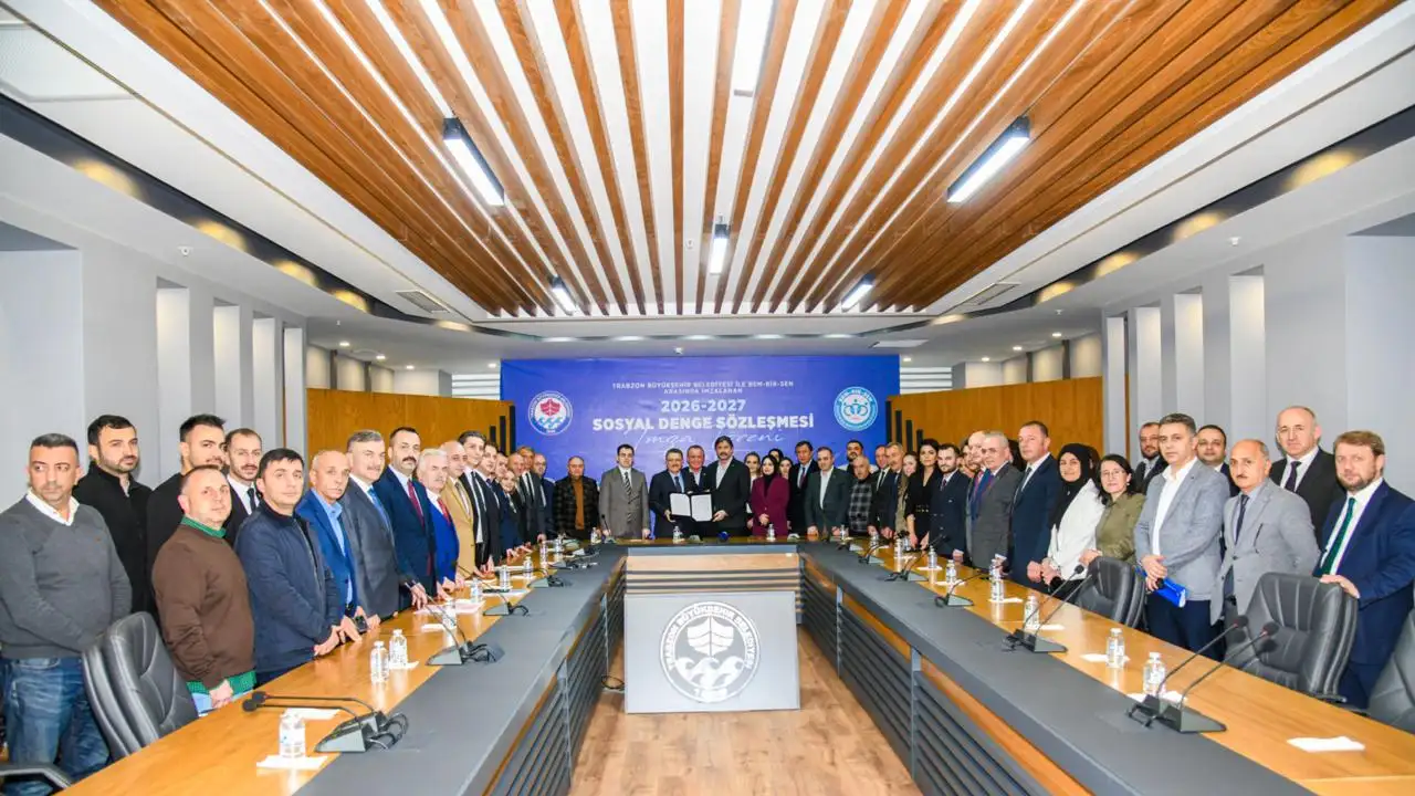 trabzon-buyuksehir-memurlarina-zam-mujdesi-verdi-1383-personel-faydalanacak