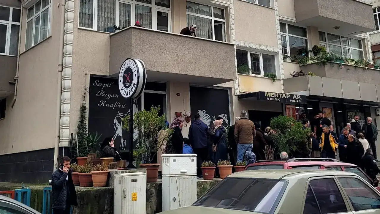 trabzonda-sok-eden-intihar-musteriler-firini-kapali-gorunce-aci-gercek-ortaya-cikti