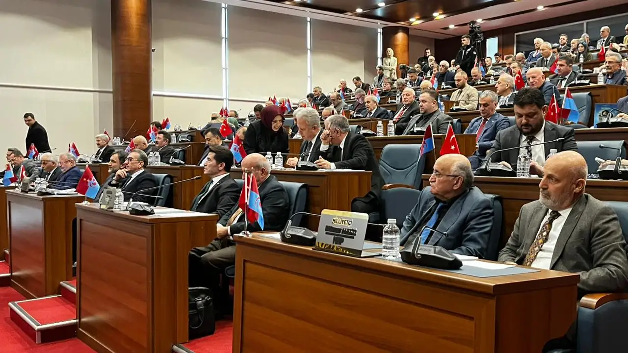 trabzondaki-elektrik-kesintileri-gundeme-geldi