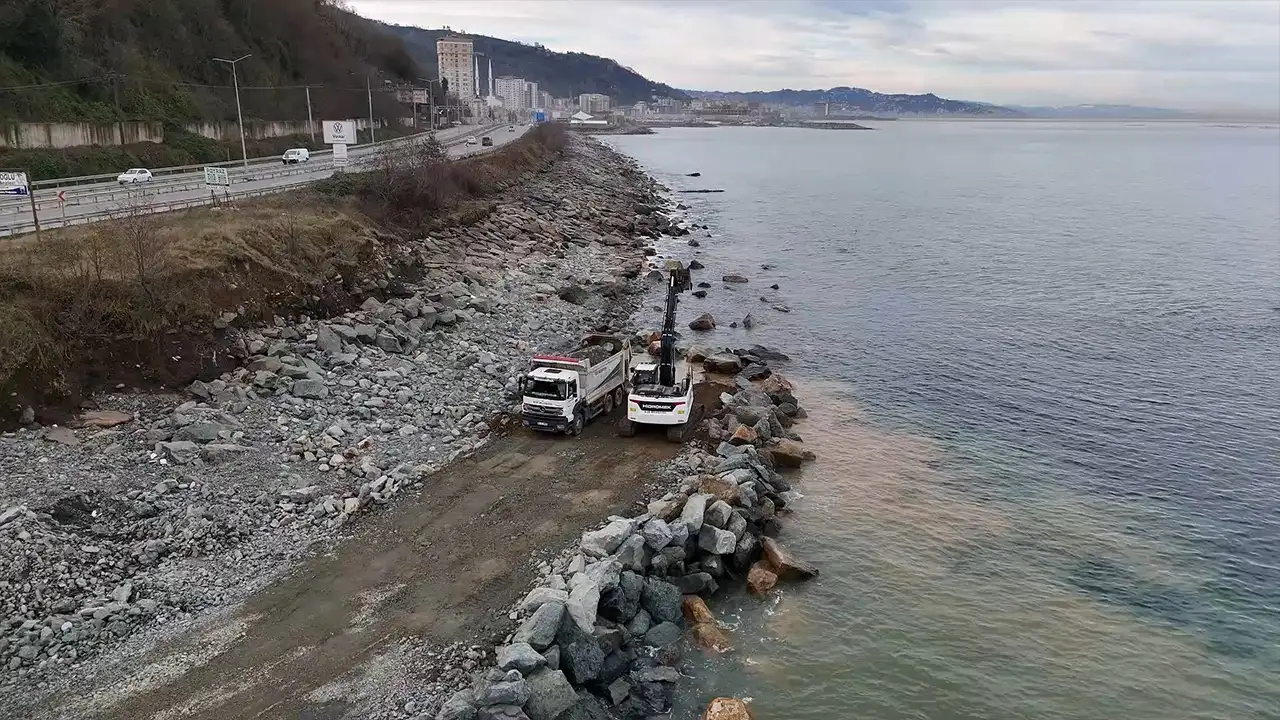 karadeniz-sahil-yoluna-yeni-nefes-yan-yol-projesi-basladi