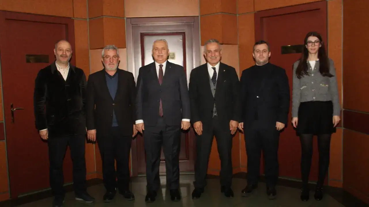 vali-aziz-yildirim-trabzon-ticaret-borsasina-veda-etti