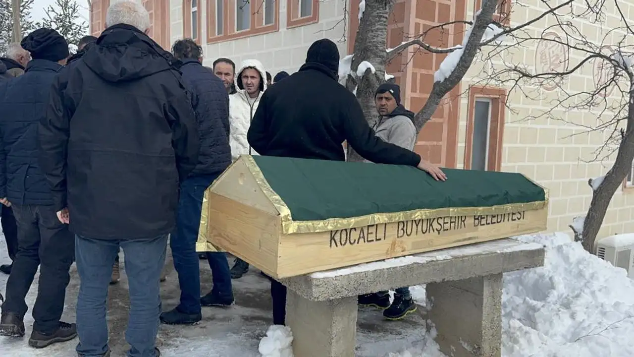 gumushanede-torununun-cenazesi-icin-geldi-kazadan-8-gun-sonra-hayatini-kaybetti