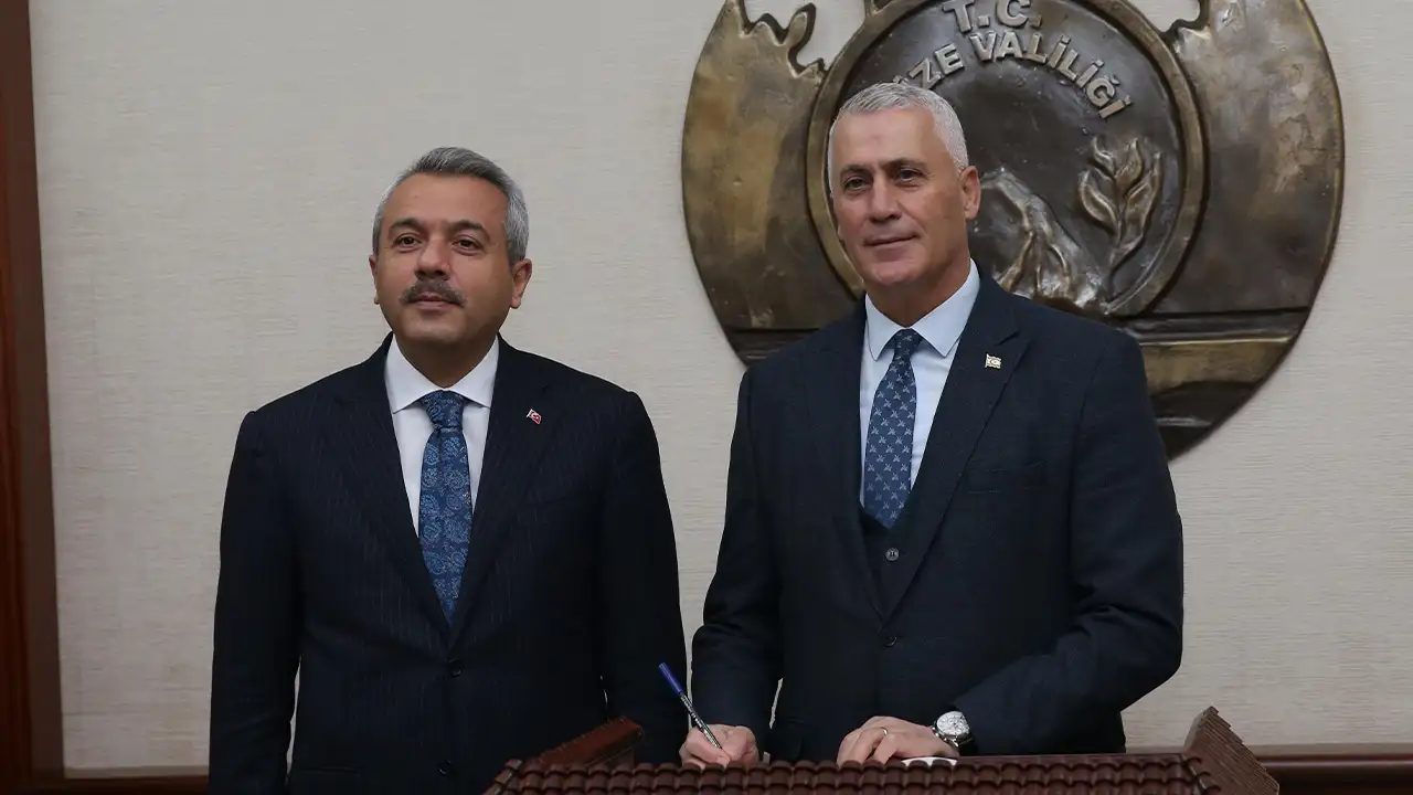 kktc-enerji-bakani-amcaoglundan-rize-valisi-baydasa-ziyaret