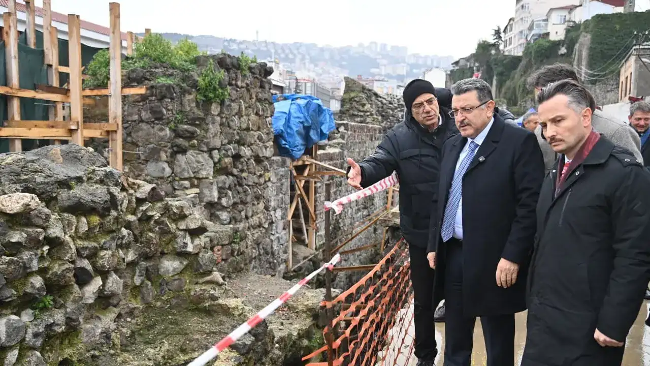 pazarkapida-tarihi-surlar-acik-hava-muzesine-donusuyor