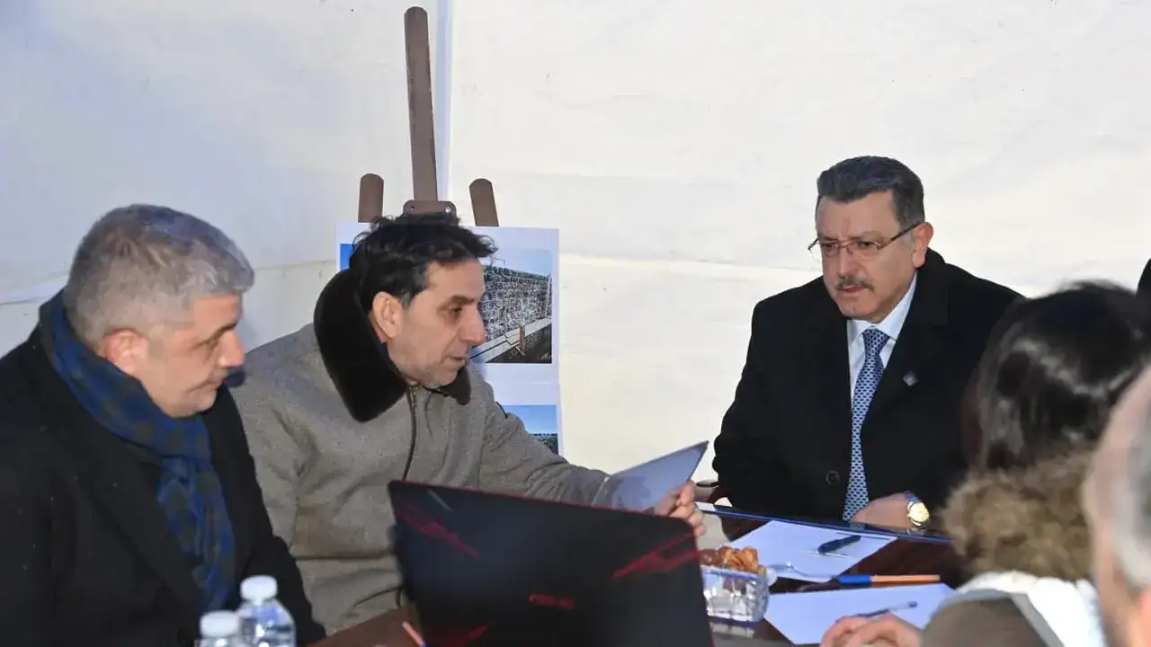 pazarkapida-tarihi-surlar-acik-hava-muzesine-donusuyor