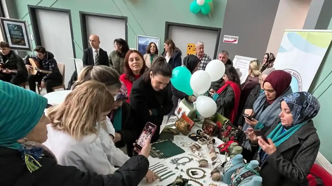 trabzonda-kalandar-gelenegi-serviks-kanseri-farkindaligiyla-bulustu