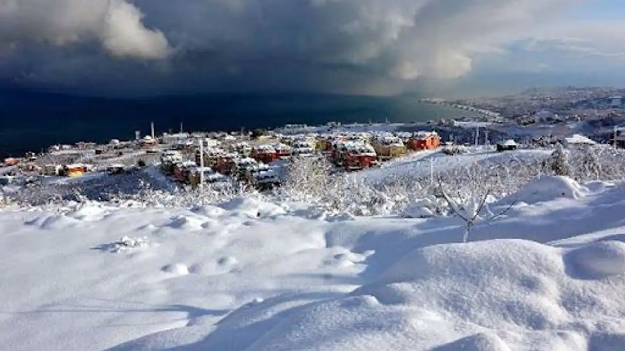 trabzonda-egitime-kar-engeli-hangi-ilcelerde-okullar-tatil