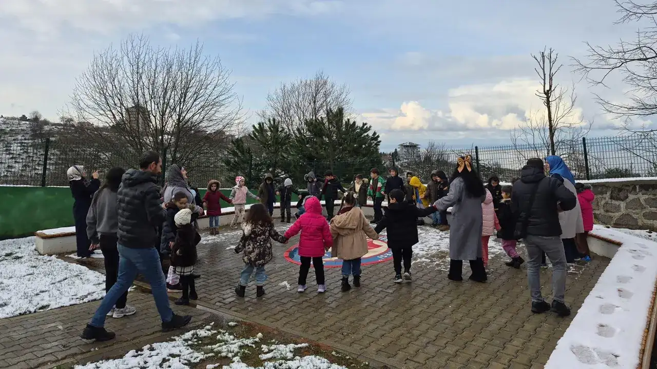 trabzon-cilekli-dusler-koyu-cocuklari-bekliyor