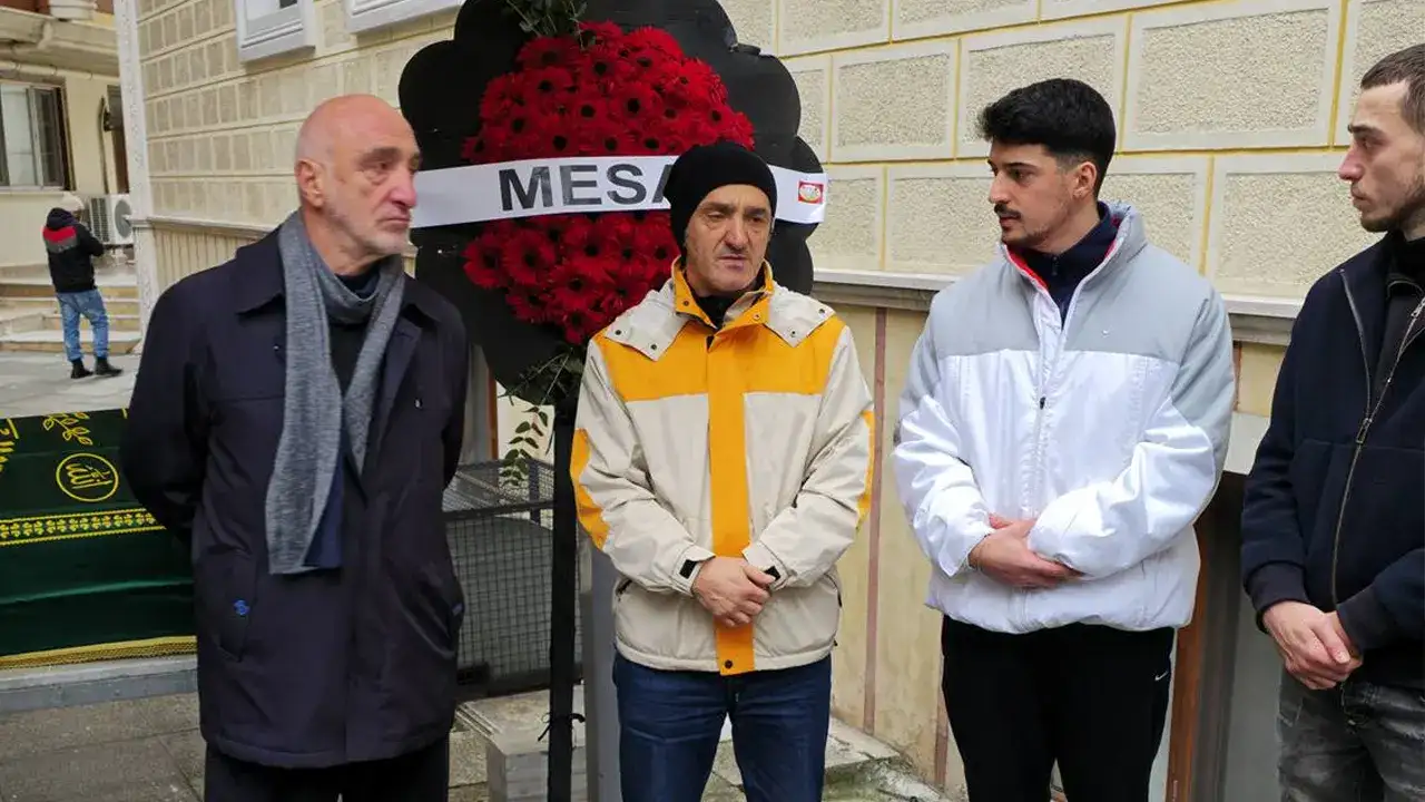 trabzonun-sevilen-sanatcisi-hizir-acile-veda-edildi