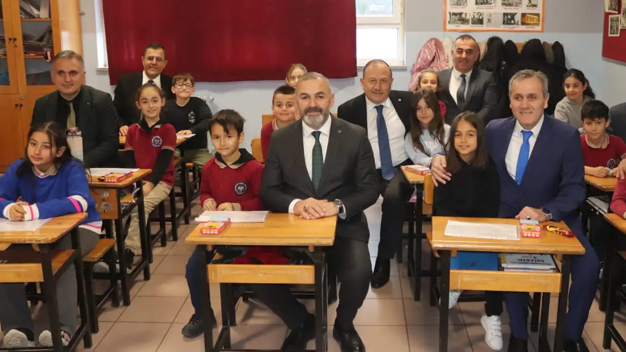 baskan-bilginden-karne-hediyesi-tasacak-bu-deniz-oyuncularini-size-getirecegim