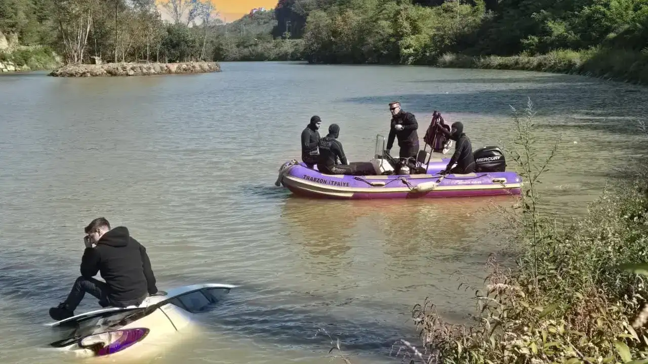 trabzon-itfaiyesi-rekor-mesai-yapti-kent-genelinde-binlerce-olaya-kostu