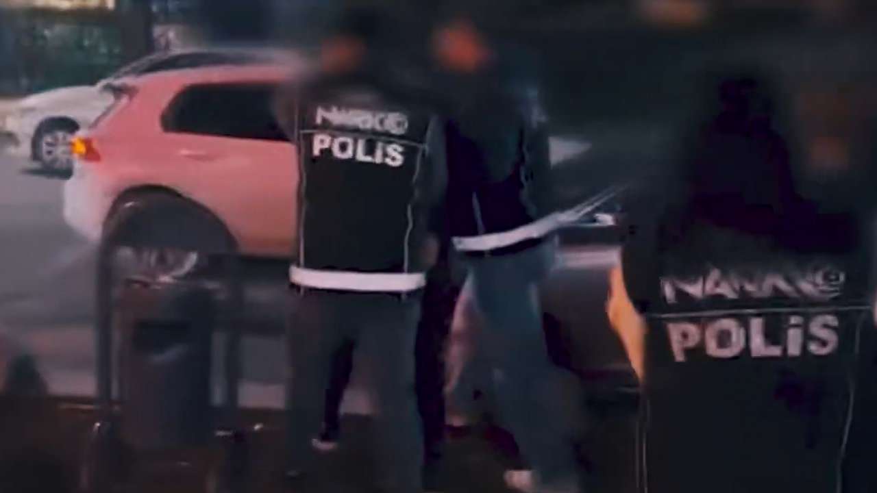 okyanustaki-dev-uyusturucu-operasyonun-turkiye-baglantisi-cokertildi