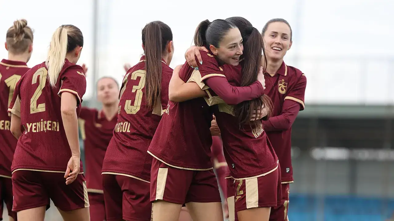 trabzonspor-kadin-futbil-takimi