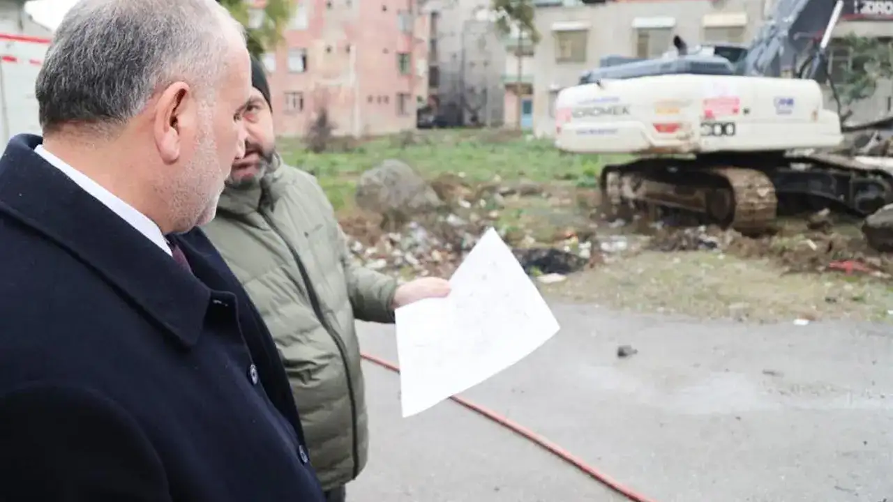 canikte-kentsel-donusum-741-riskli-binanin-yikimi-suruyor