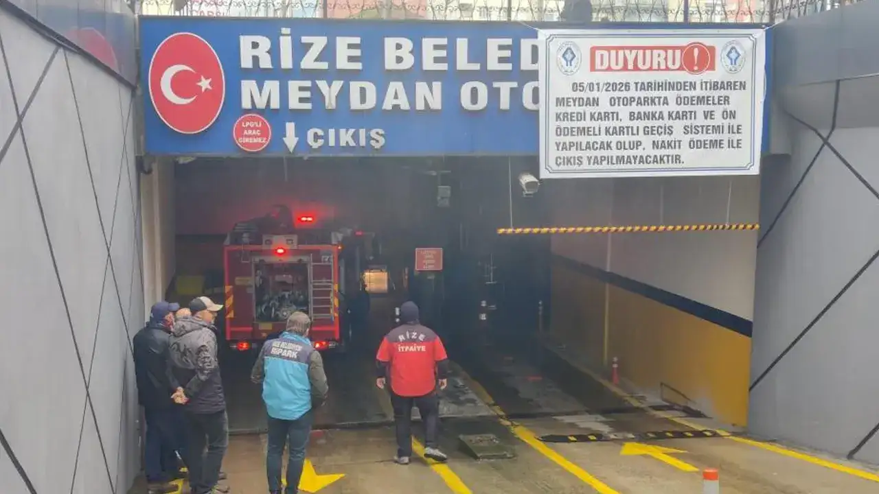 rizede-yer-alti-otoparkinda-trafo-yangini-panige-neden-oldu