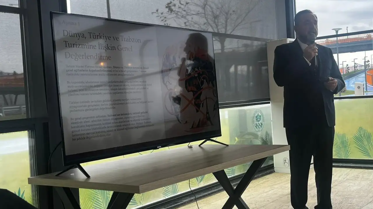 trabzon-turizminin-25-yillik-yol-haritasi-belirleniyor-hedef-turizmi-12-aya-yaymak