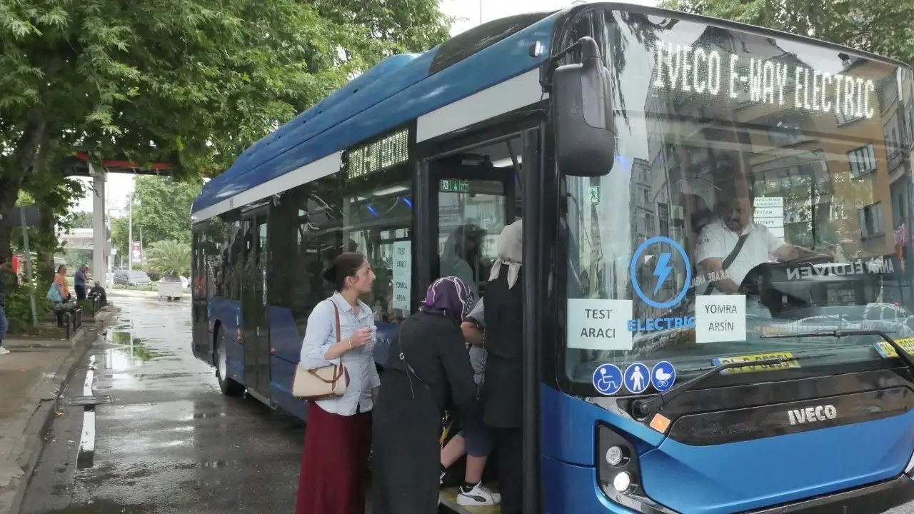trabzon-ulasiminda-yeni-donem-28-elektrikli-otobus-geliyor