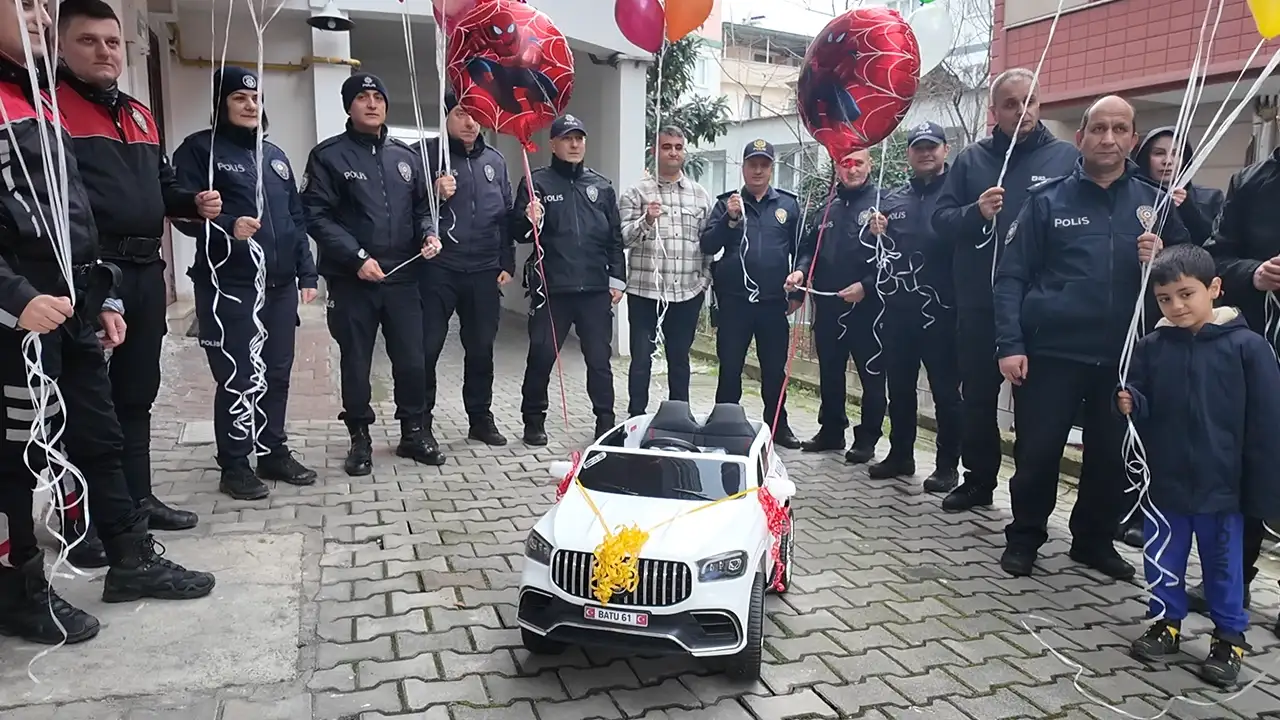 kanseri-yenen-batuya-trabzonda-anlamli-surpriz