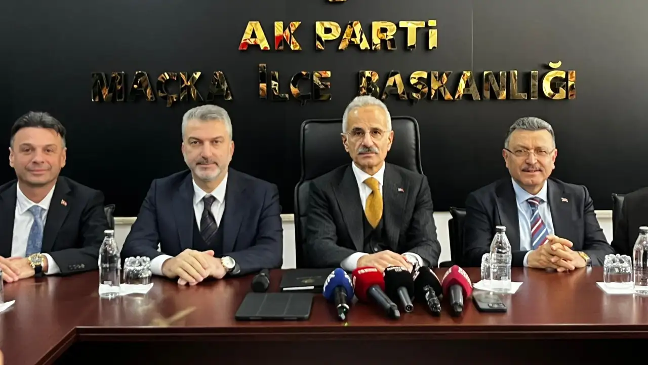 mackada-hayata-gecirilen-melodili-yol-hakkinda-bakan-uraloglundan-flas-aciklama-kaldiracagiz