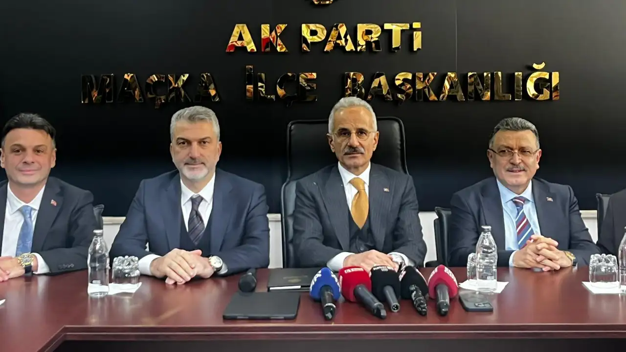 mackada-hayata-gecirilen-melodili-yol-hakkinda-bakan-uraloglundan-flas-aciklama-kaldiracagiz