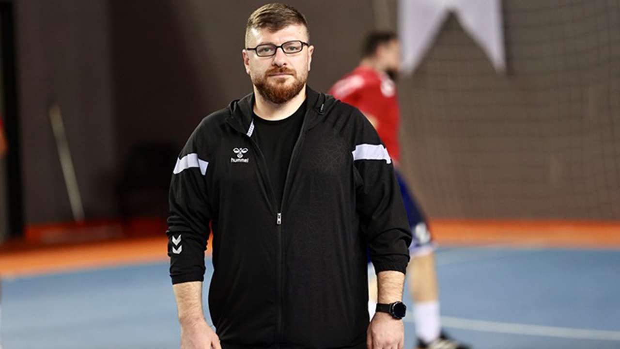 trabzon-buyuksehir-belediyesporda-hedefler-belirlendi-oncelik-ilk-6-ardindan-avrupa