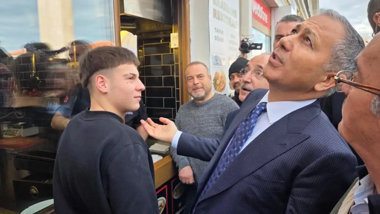 ali-yerlikayadan-samsunda-dikkat-ceken-sozler