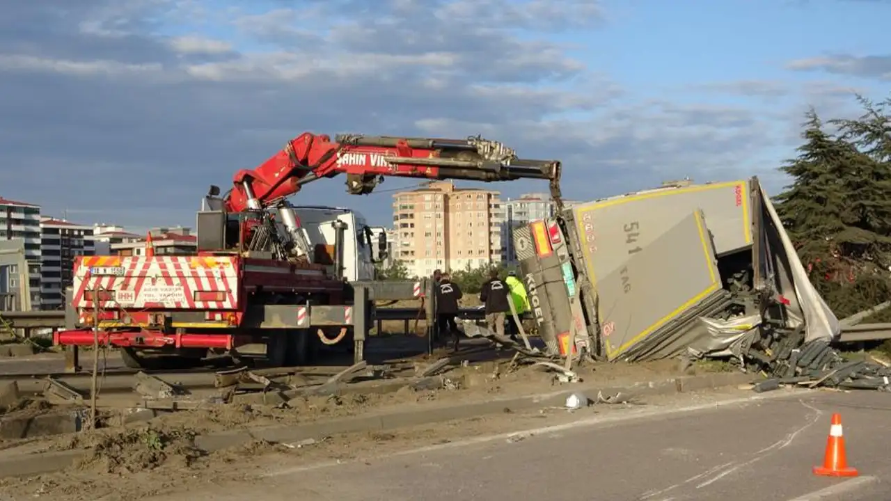 samsunda-kontrolden-cikan-tir-can-aldi