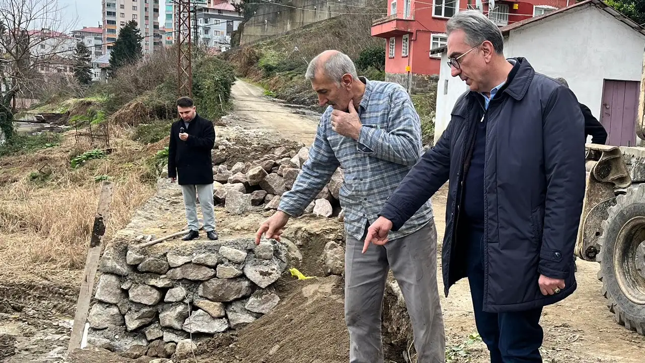 surmenede-bir-haftada-bircok-hizmet-asfalttan-sosyal-tesislere