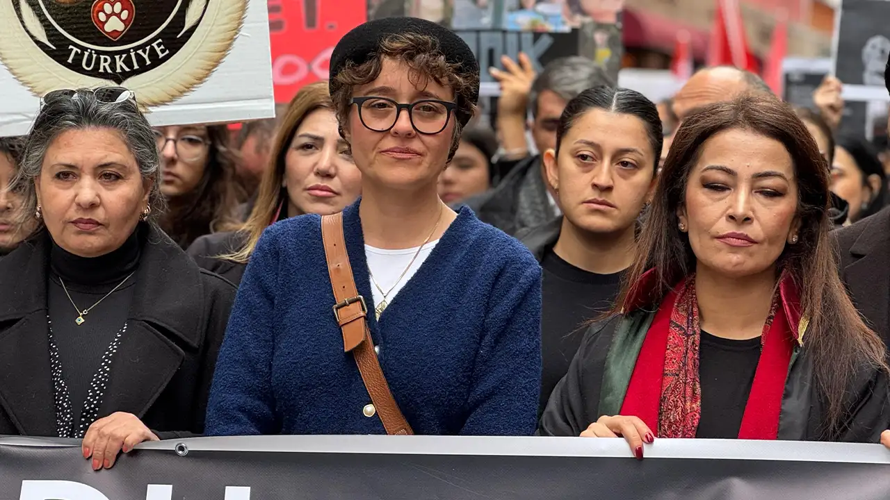 yasemin-minguzzi-orduda-cocuklar-icin-adalet-yuruyusune-katildi