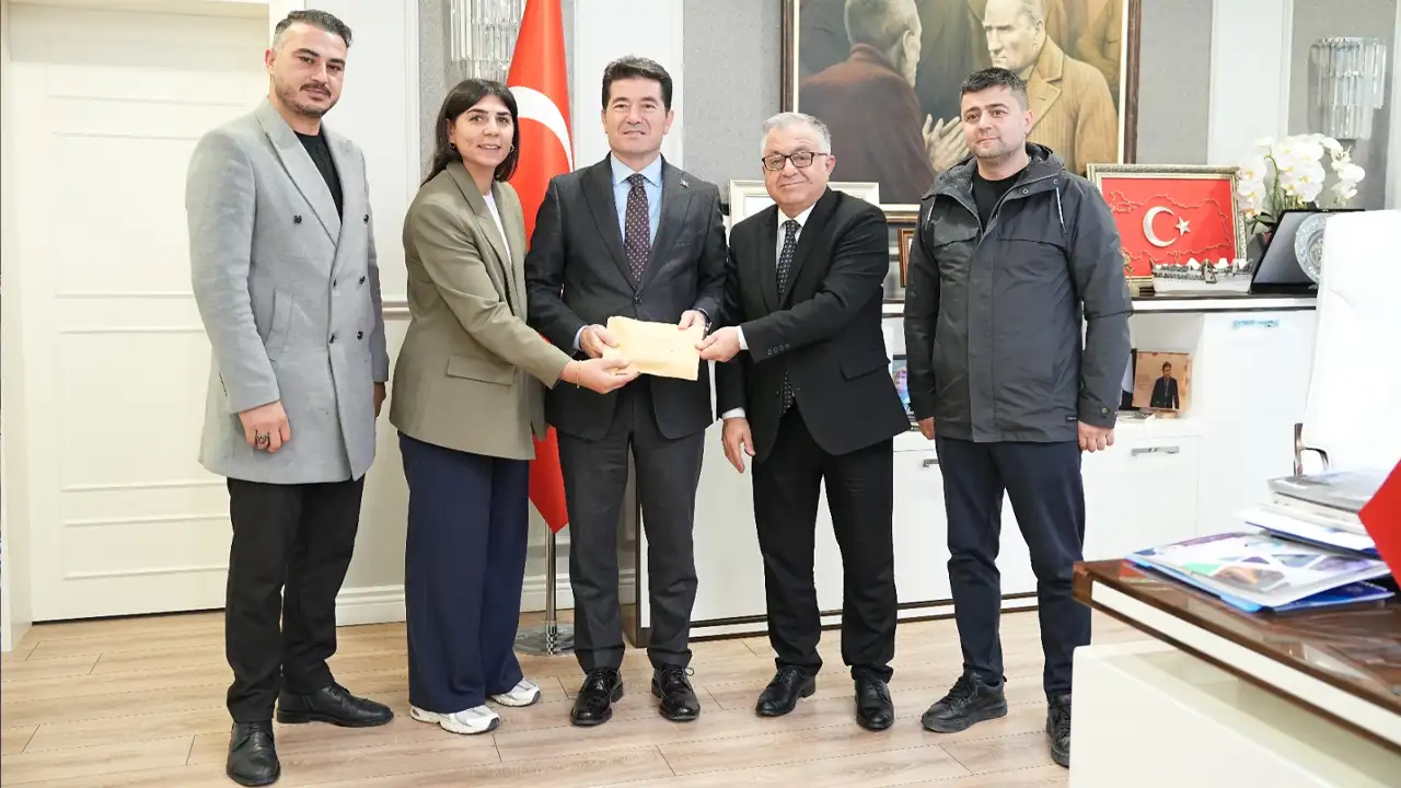 ortahisar-belediyesinde-maaslar-burs-oldu-burs-kampanyasina-721-bin-tl-destek