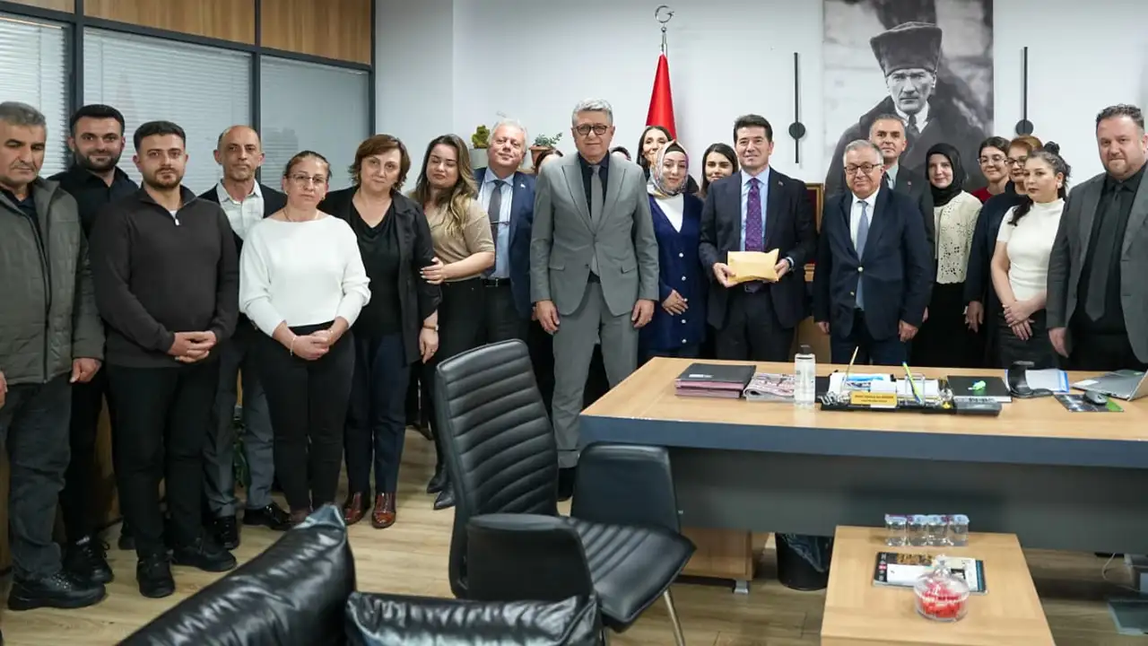 ortahisar-belediyesinde-maaslar-burs-oldu-burs-kampanyasina-721-bin-tl-destek