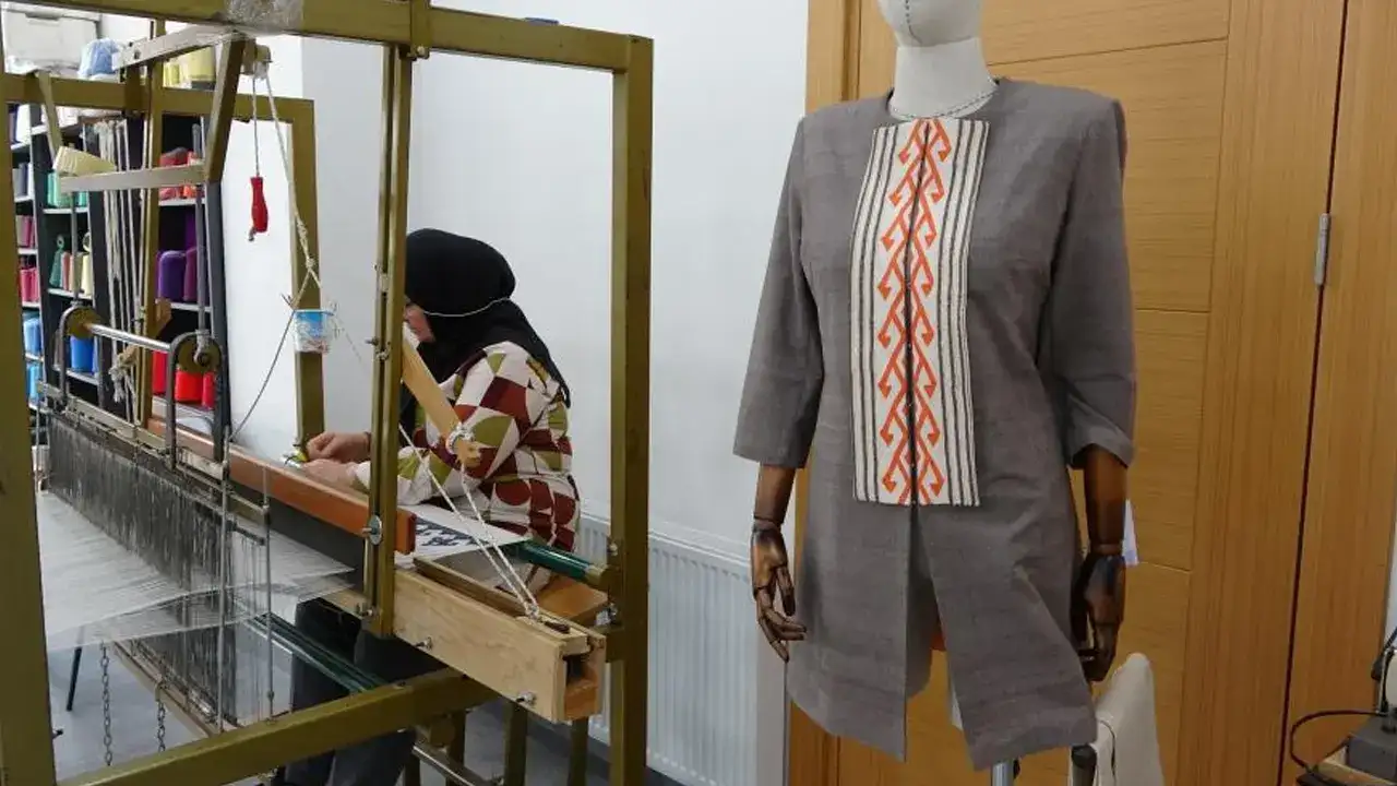 trabzonda-osmanli-motifi-organik-kumaslarla-yasatiliyor