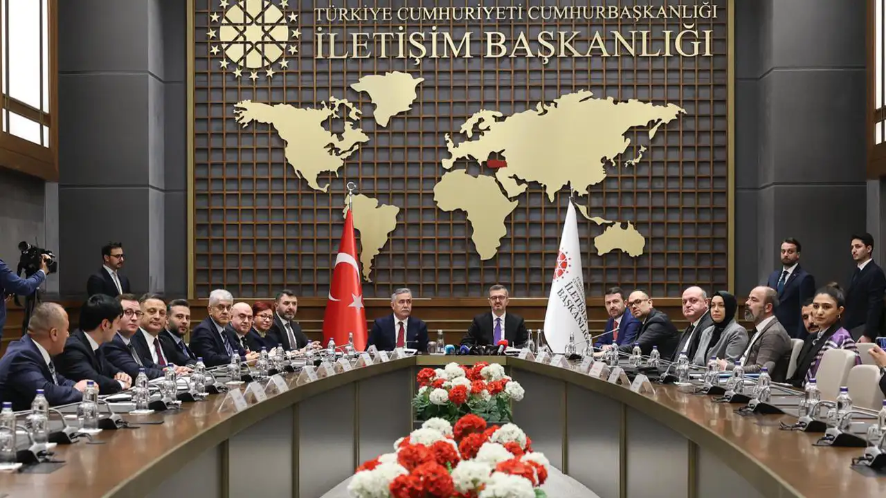 yerel-ve-ulusal-basina-nefes-aldiracak-protokol-75-milyar-liralik-kefalet-destegi