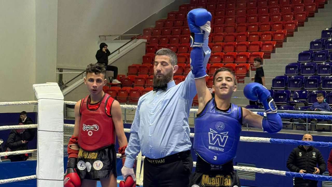 trabzon-muay-thai-takimi-orduda-firtina-gibi-esti-tam-41-madalya