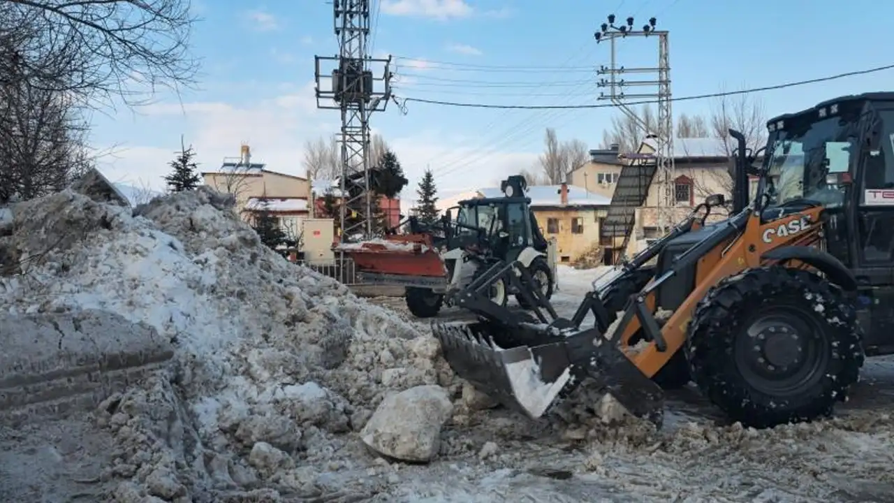 aydintepede-kar-ve-buzlanmaya-karsi-calismalar-suruyor
