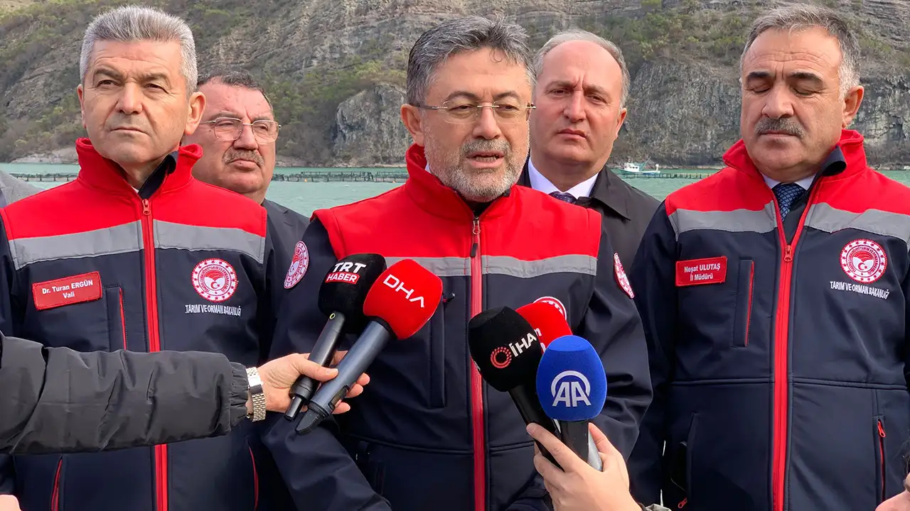 bakan-yumakli-su-urunleri-ihracati-23-milyar-dolara-ulasti