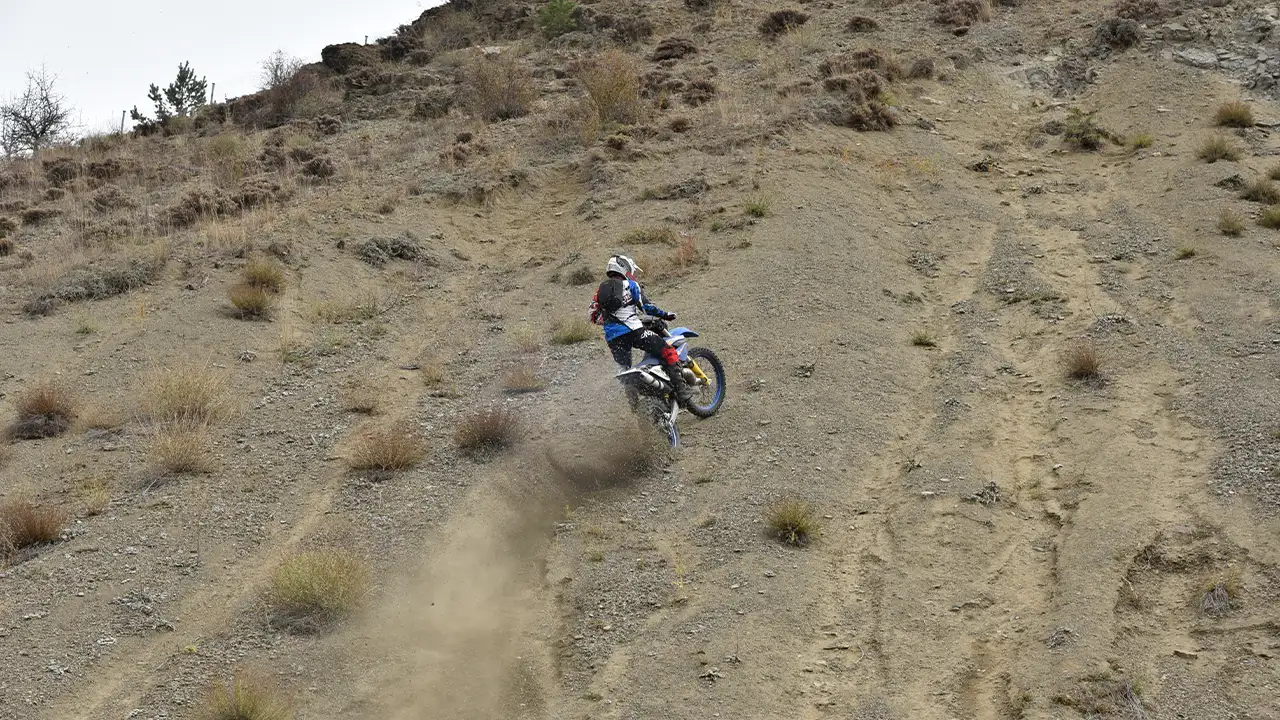 gumushanede-doga-tutkunlari-enduro-cross-kulubunu-kurdu