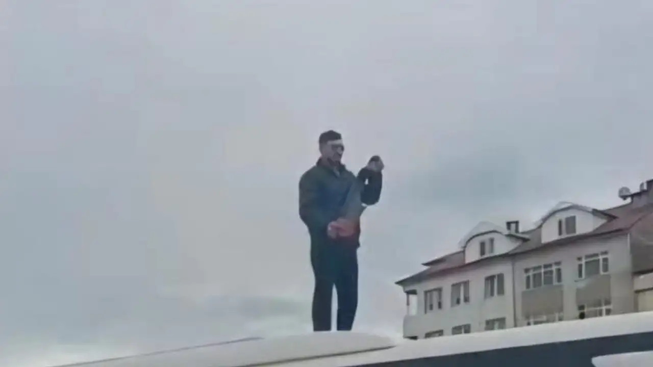 surmenede-tup-kamyonunda-patlama-o-anlar-kamerada