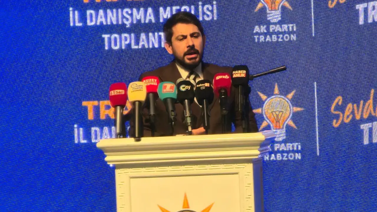 ak-parti-trabzon-teskilati-toplandi-davamiza-sahip-cikacagiz