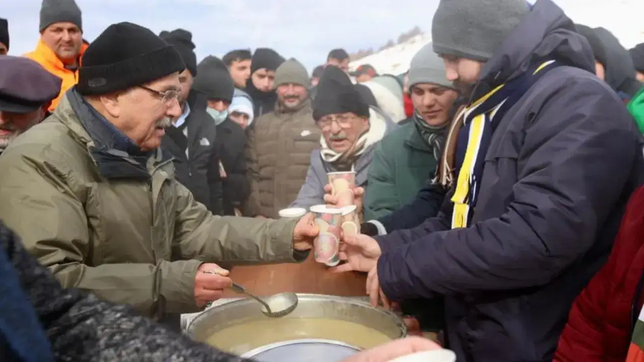 ordu-argan-yaylasinda-kar-festivali-coskusu-2-metre-karda-festival-yapiyoruz