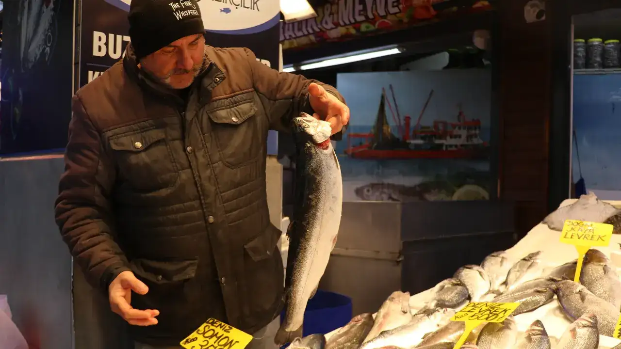 trabzonda-balik-tezgahlarinda-son-durum-iste-guncel-fiyatlar
