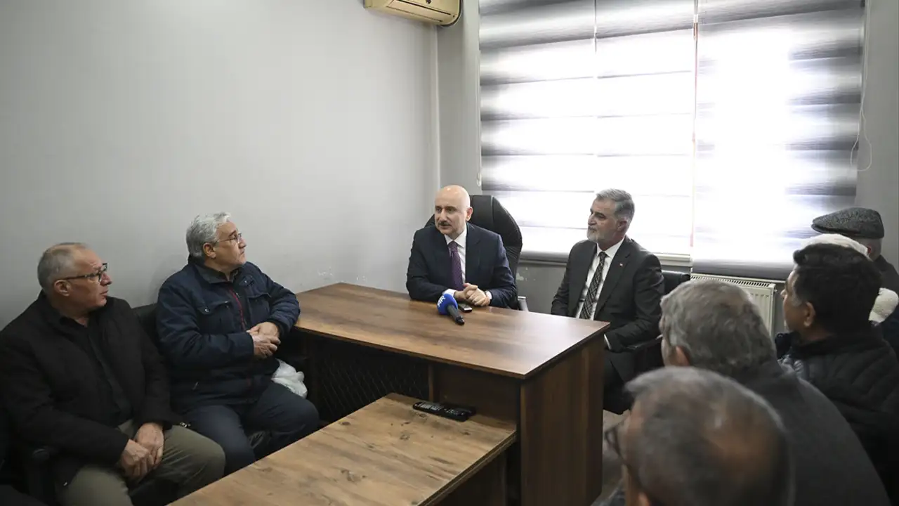 karaismailoglundan-ozel-halk-otobuslerine-ziyaret