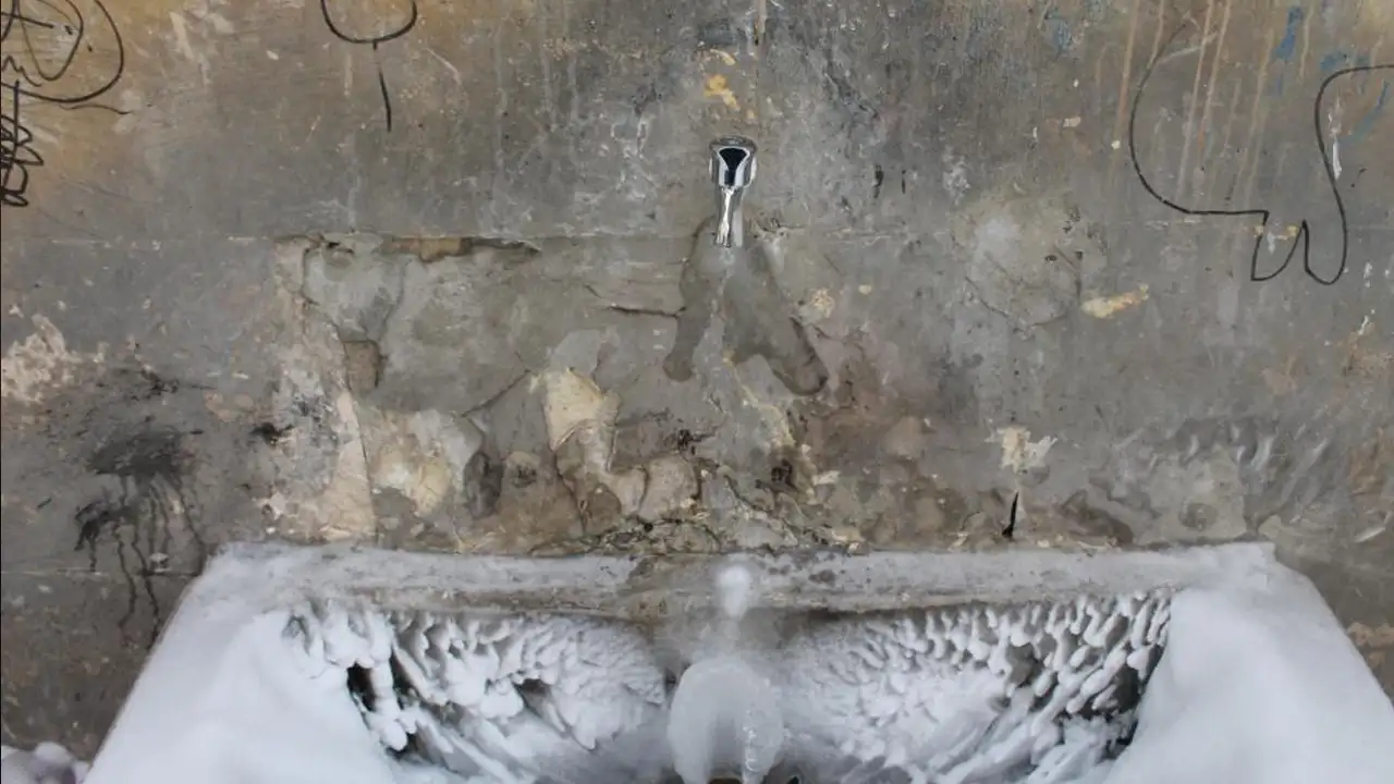 bayburt-icin-buzlanma-don-ve-cig-uyarisi-meteoroloji-alarm-verdi