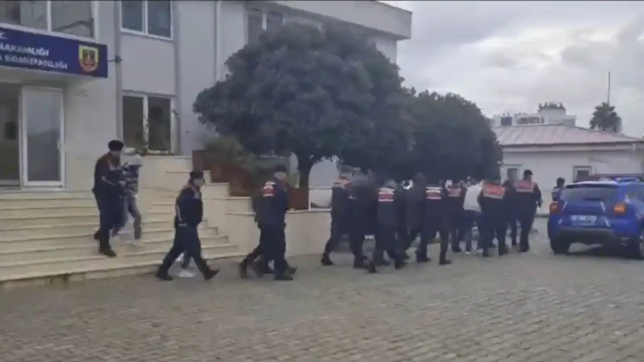 trabzonun-da-aralarinda-oldugu-15-ilde-milyarlik-vurgun-cokertildi