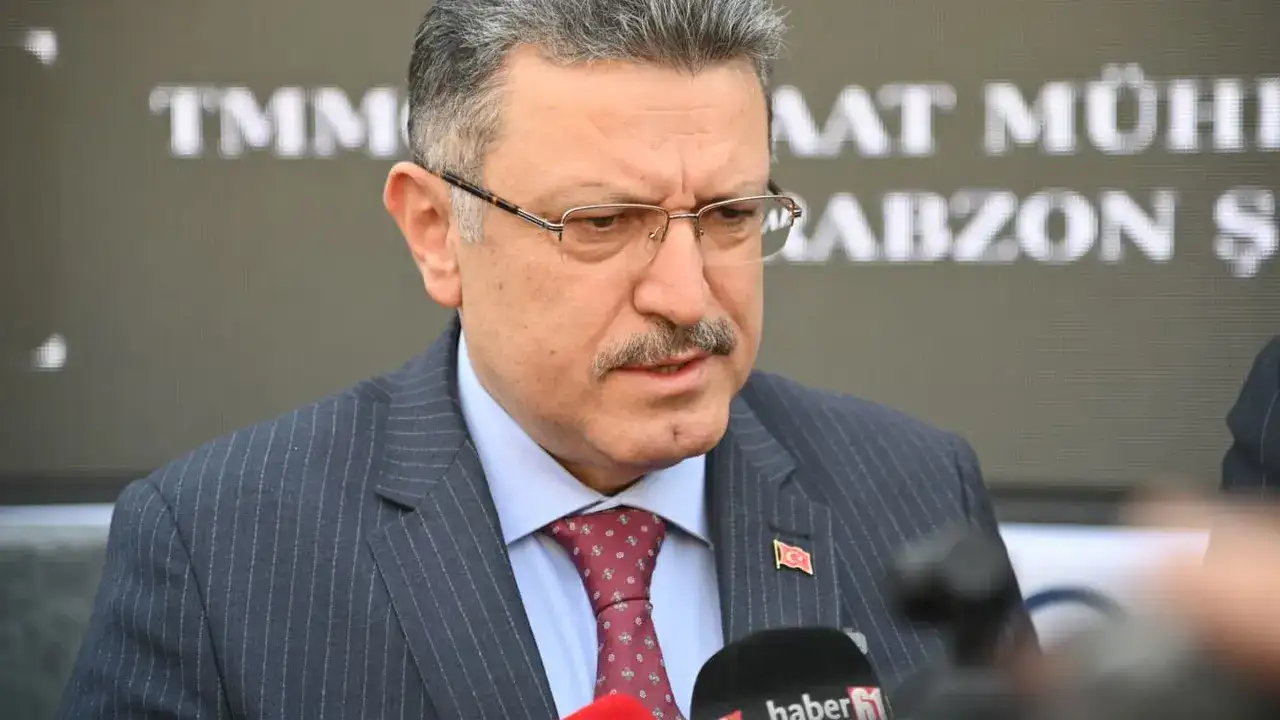 trabzonda-depremde-hayatini-kaybedenler-anildi-trabzon-yuregini-ortaya-koydu