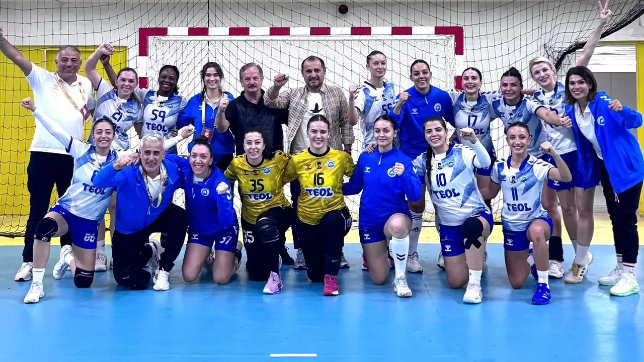 kuzeyin-kizlari-play-offu-garantiledi