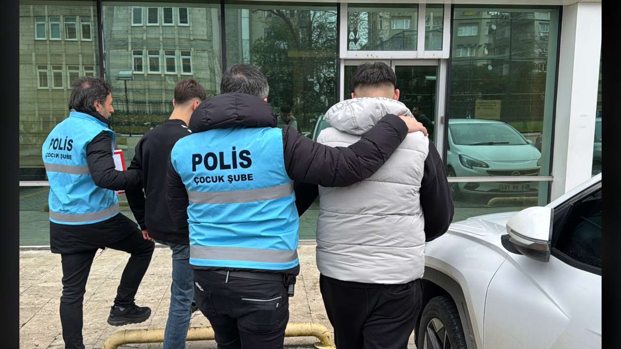 skandal-aciklama-trabzonspora-yapilan-alcak-saldiriyi-savundular-kardeslerimizin-yanindayiz